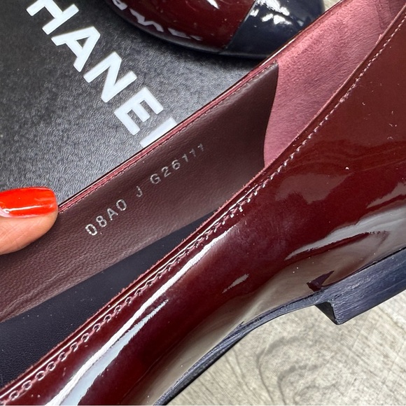 Authentic CHANEL Ballet Flats 
Size 36 1/2 - Picture 9 of 10